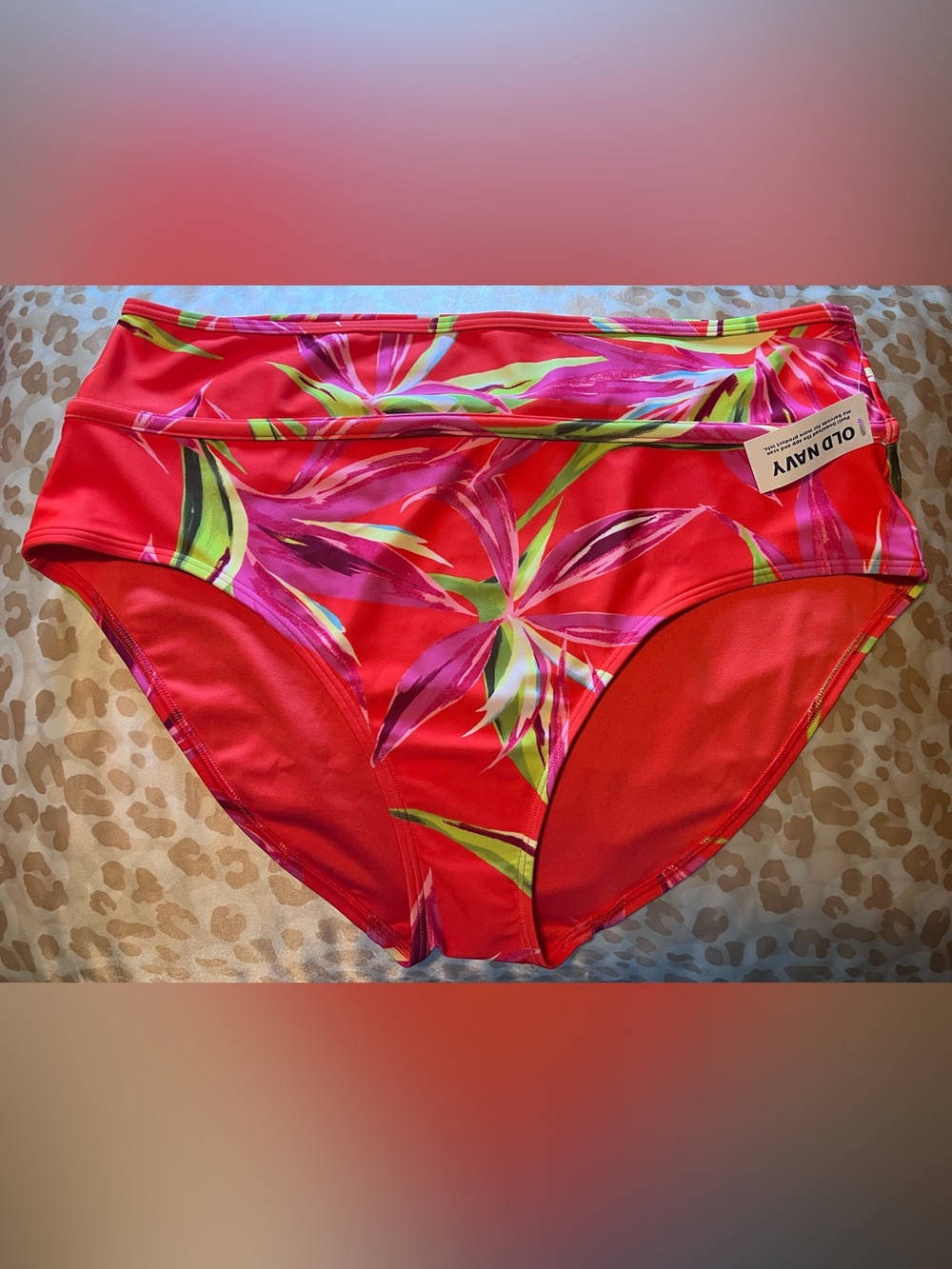 Old Navy Full Bloom Bliss High-Waist Bikini Set—Top Large and Bottoms XL - Picture 9 of 16